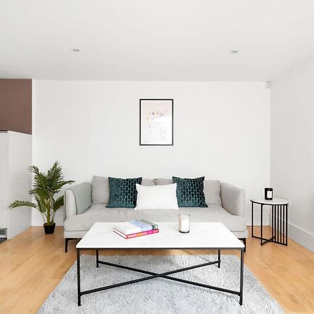 King'S Cross - 2Br With Terrace - Cityapartmentstay London Exterior foto