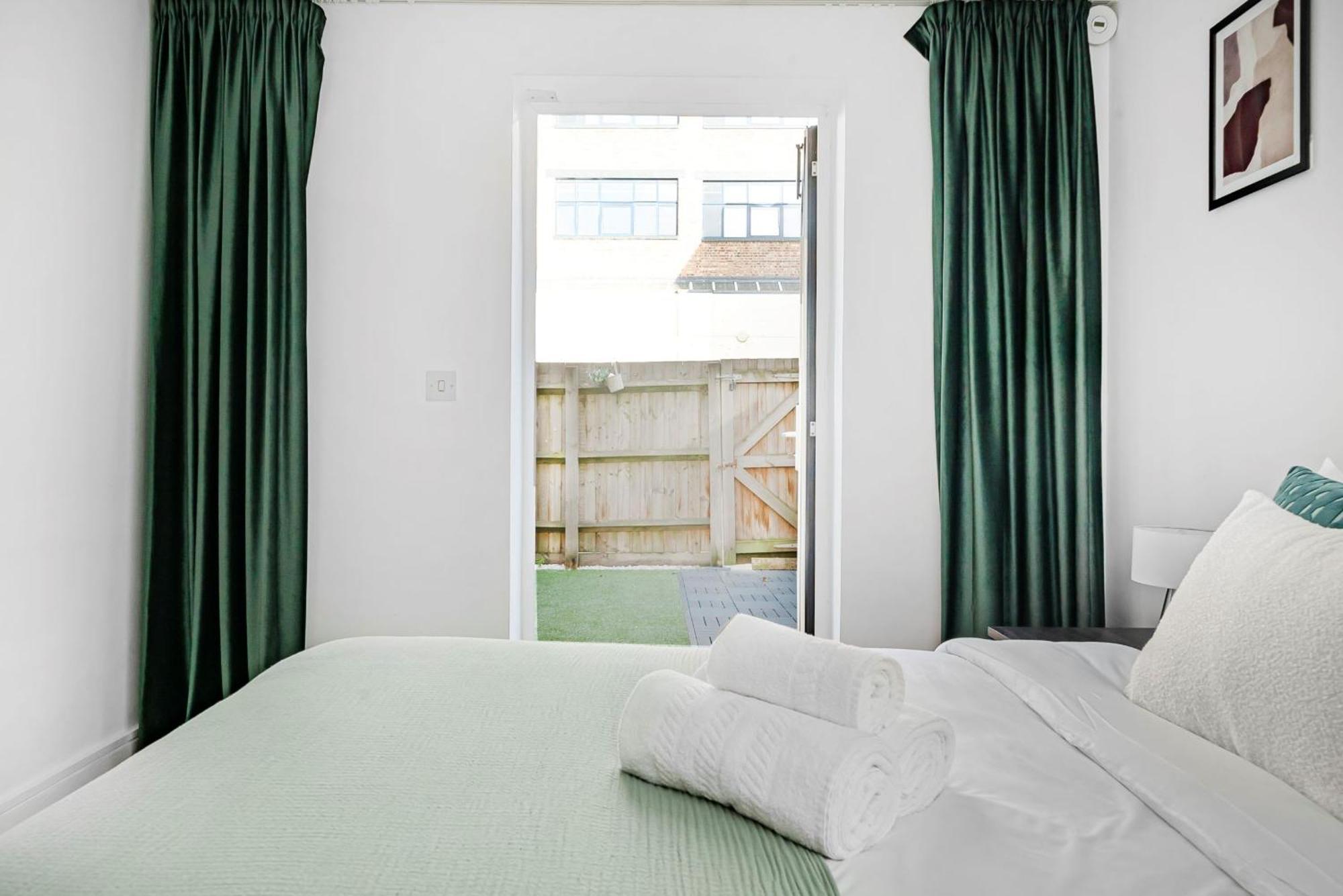 King'S Cross - 2Br With Terrace - Cityapartmentstay London Exterior foto