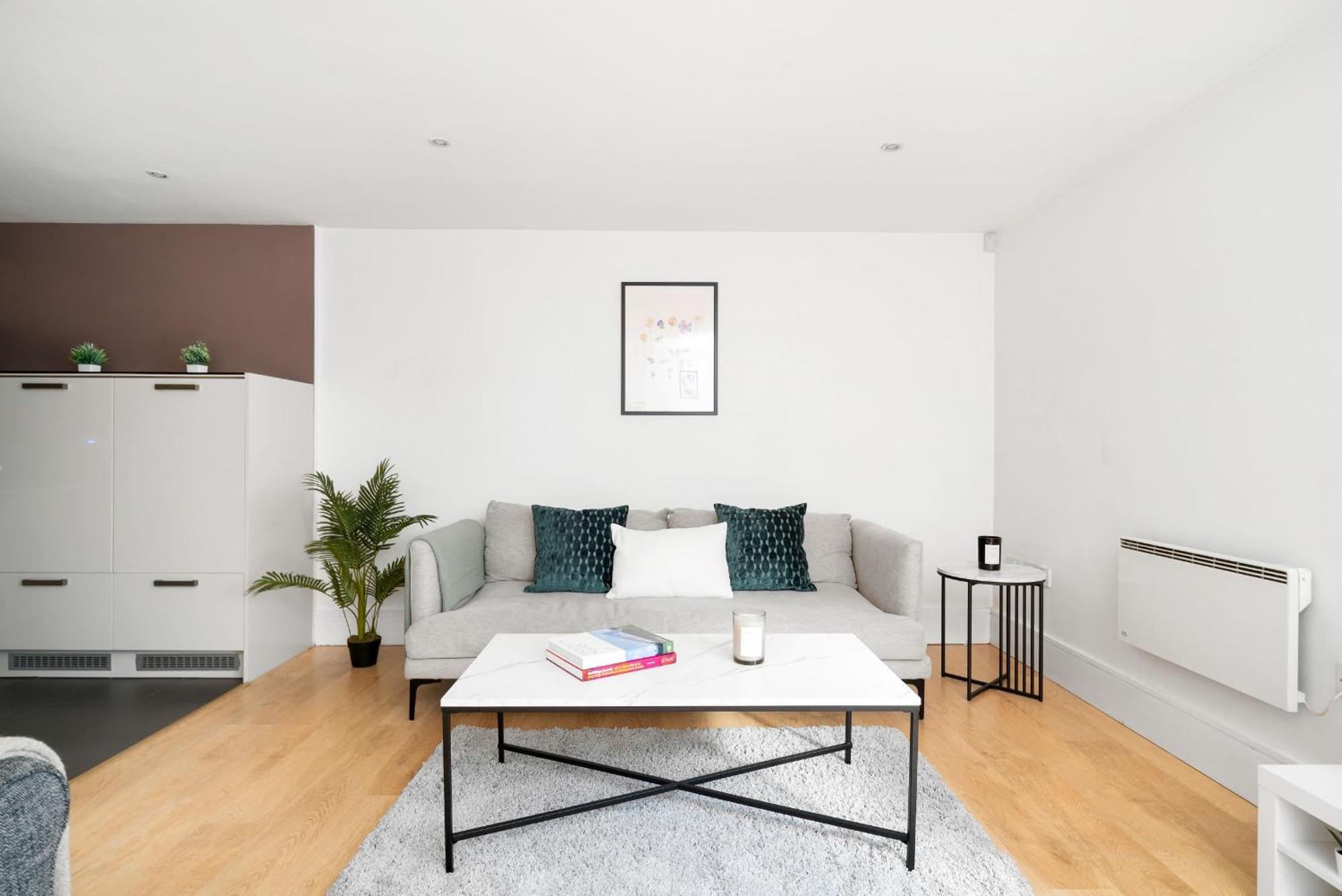 King'S Cross - 2Br With Terrace - Cityapartmentstay London Exterior foto